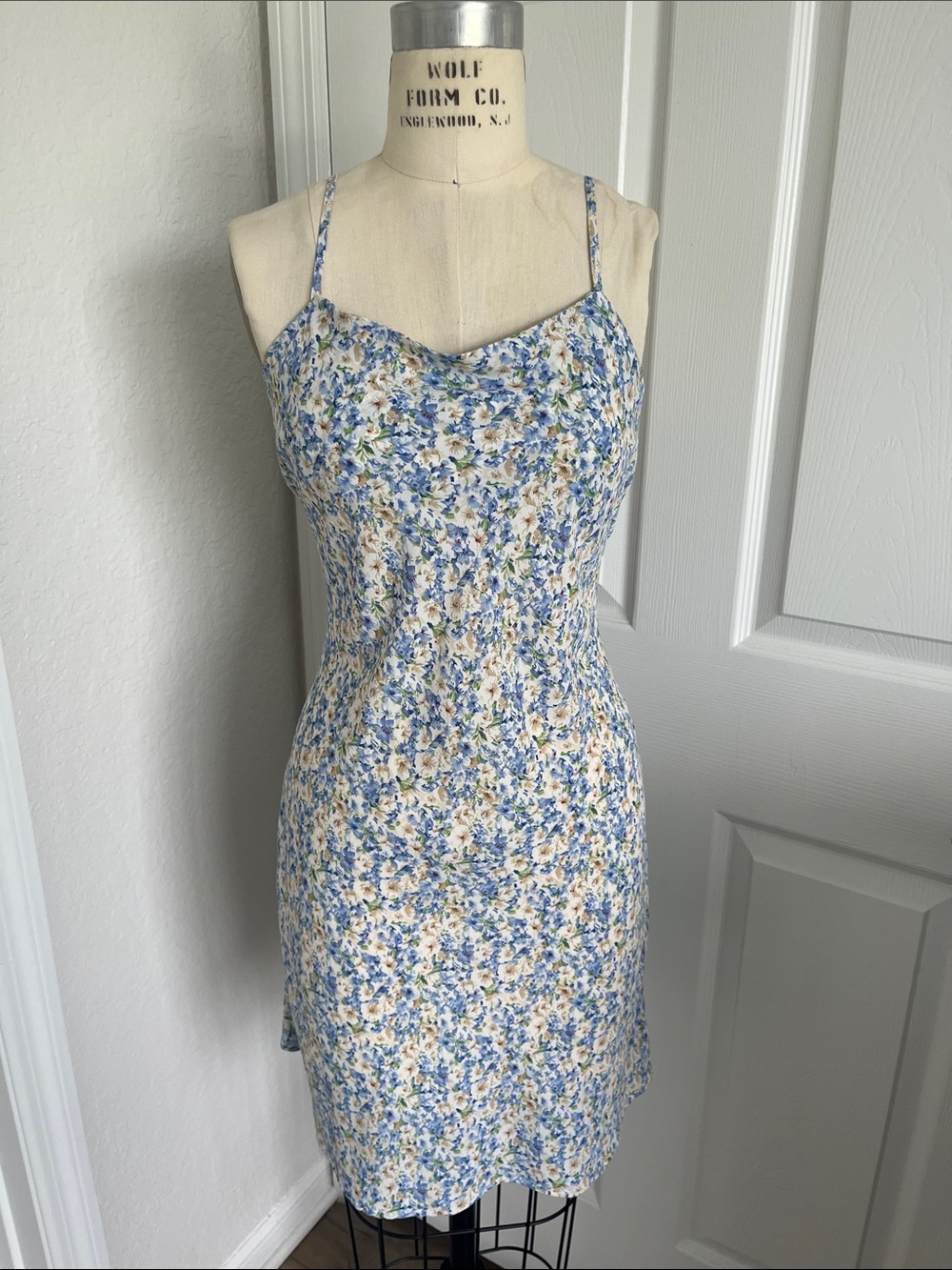 Have Blue and Cream Floral Spaghetti-Strap Mini Dress Garden Floral Flowy Summer